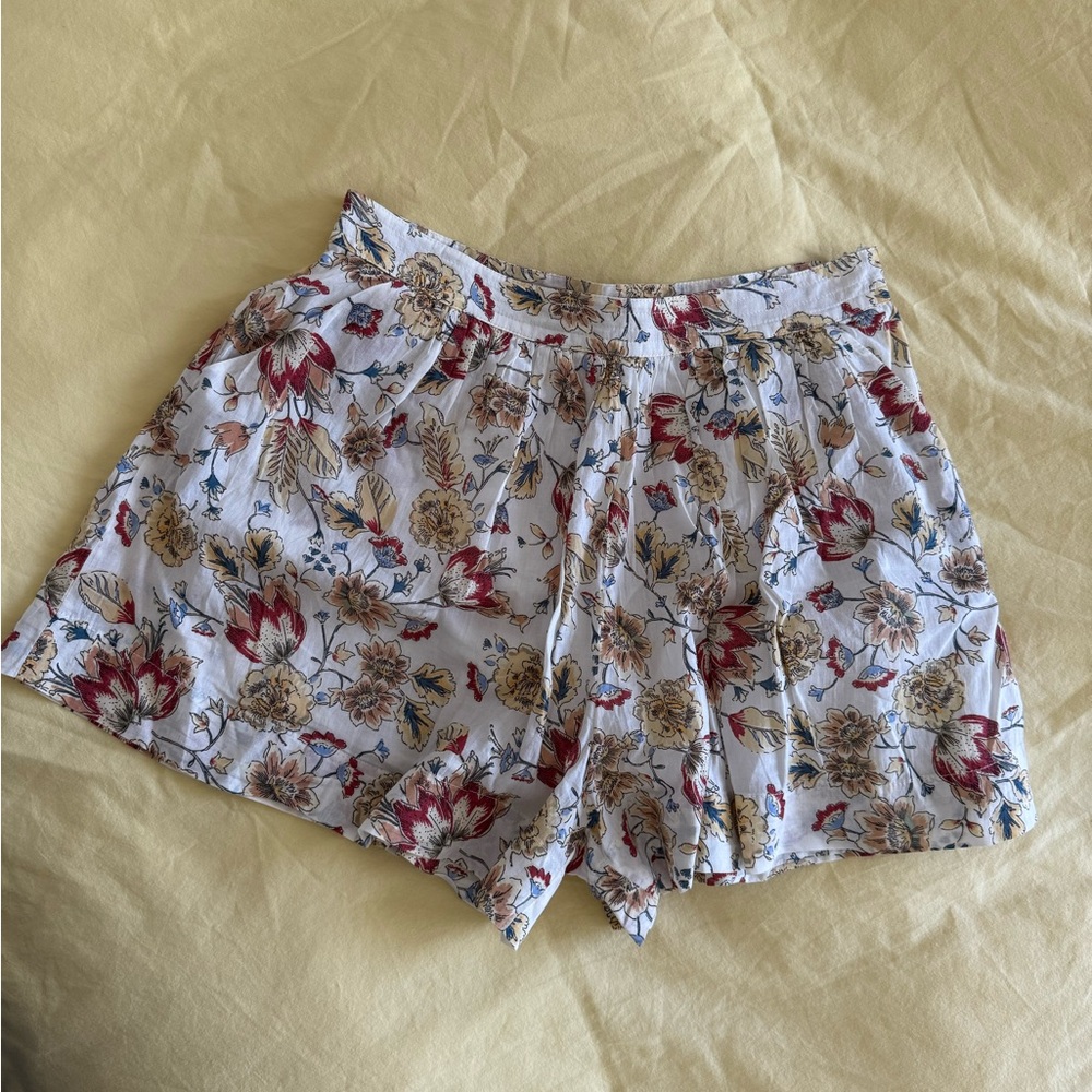Mango - Floral Cotton Shorts - Size 6/Medium
